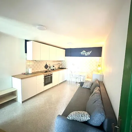 Apartman Ca' Maria Colombo, Entire With Sea View And Garden *