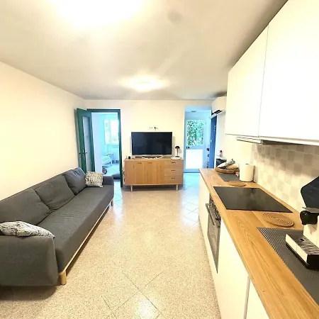 Ca' Maria Colombo, Entire With Sea View And Garden